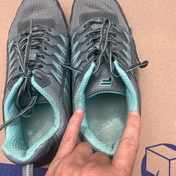 Fila Evergrand Trail 21.5 Walking Shoes Womens size 11 Grey Teal - Picture 4 of 10